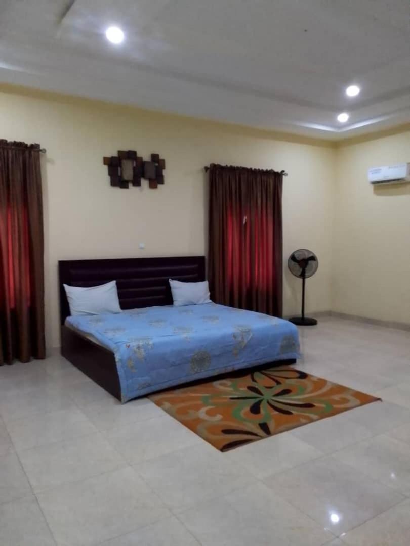 Dumeros Abuja Exteriér fotografie