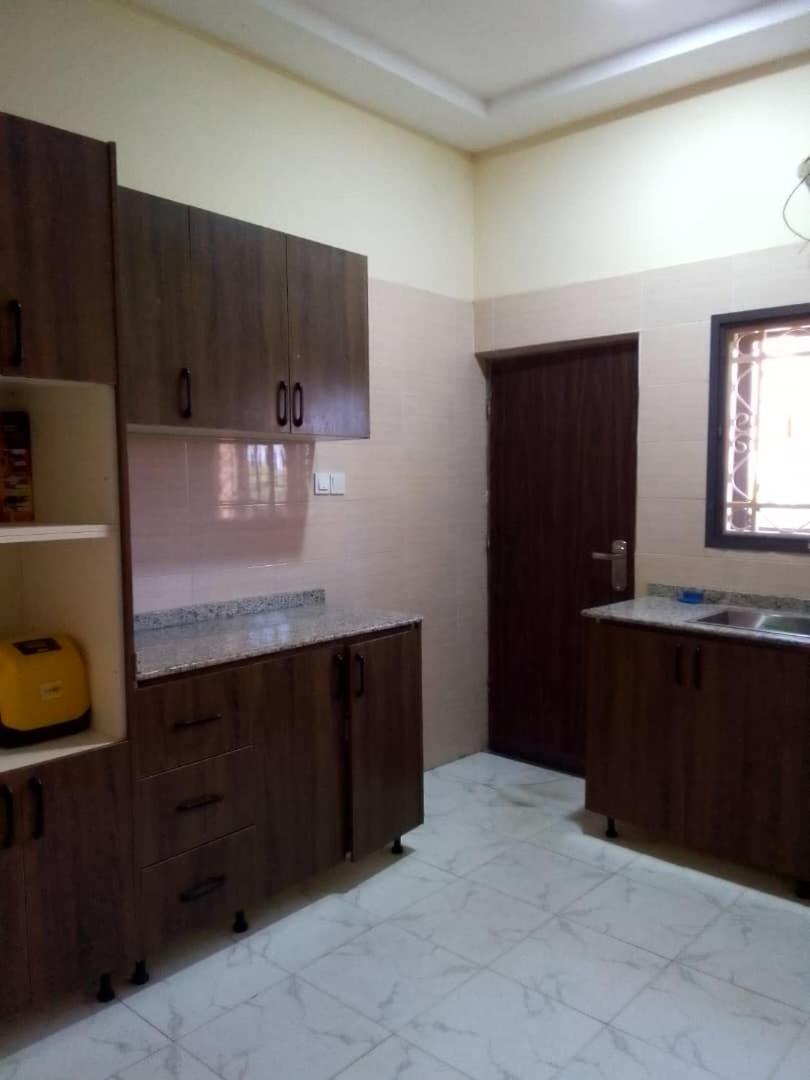Dumeros Abuja Exteriér fotografie