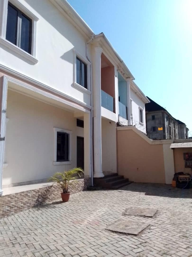 Dumeros Abuja Exteriér fotografie